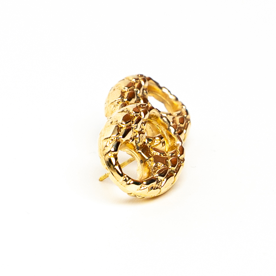 Boucles d'oreilles or 18k - Clous Grain de Café craquelé | AB GOLD bijouterie : bijoutier-artisan martinique