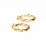 Boucles d'oreilles or 18k - Mini Créoles Torsadées à cliquet | AB GOLD bijouterie : bijoutier-artisan martinique
